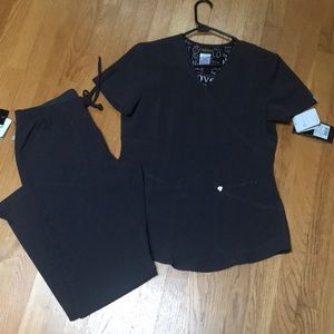 Charcoal grey scrub top and matching bottoms